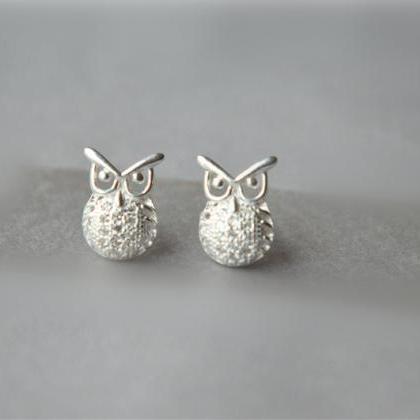 925 Sterling Silver Owl Stud Earrings, Big White..