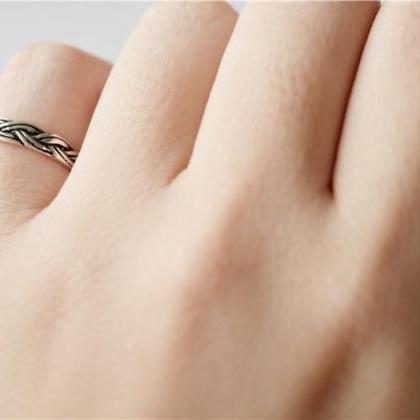 Simple Black Thick Chunky Braided Waves Ring, 925..