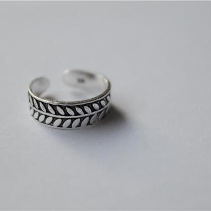 Leaf Sterling Silver Ring, Vintage Black Chunky..