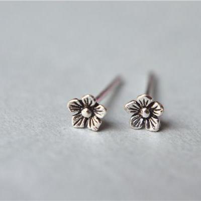 Super mini flower sterling silver stud earrings, little tiny black flower studs (D53)