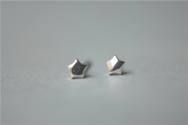 Super Mini Tiny 925 Sterling Silver Star Stud Earrings 3mm Small Super Mini Tiny 925 Sterling Silver Star Stud Earrings 3mm Small Shiny Solid D140
