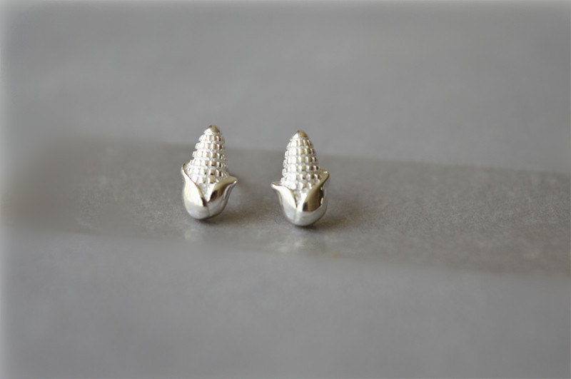 925 Sterling Silver Corn Grain Stud Earrings, Harvest Sign Specific Detailed Stud Earrings, Cute Gift（d293）