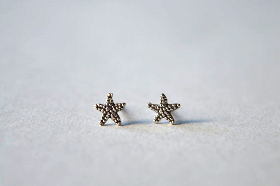 Star Sterling Silver Stud Earrings, Seastar Pattern Design (d115)