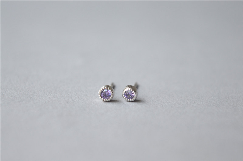 Mini Purple Gemstone Round Stud Earrings, Small Violet Zirconia Agate Sterling Silver Post Stud, Mini Daily Wear Pair（d284）