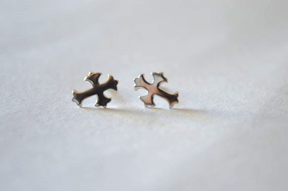 Sterling Silver Cross Stud Earrings, Shiny Crossing Stud Earrings, Simple And Thin Pair (d139)