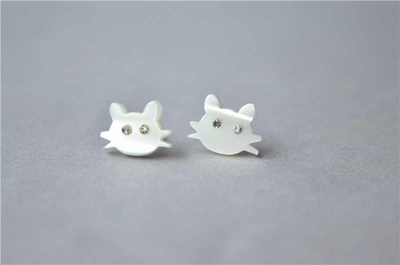 925 Sterling Silver White Shell Cat Stud Earrings, Simple Dainty Lovely Pair (d31)5