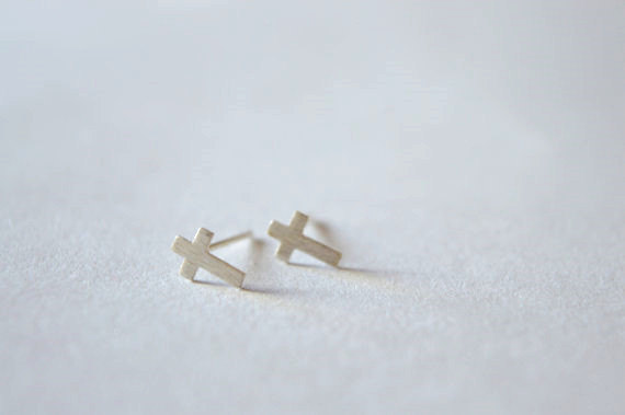 Cross Stering Silver Stud Earrings, Tiny Little Dainty Pair (d137)