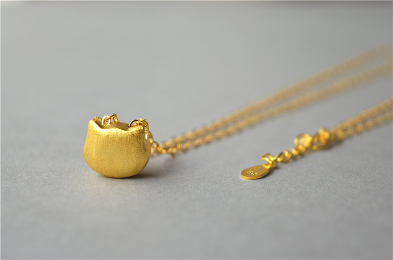 Gold Cat Necklace, 925 Sterling Silver Filled, 14k Gold Plated, Cat Pendant, Brushed Surface, Cute Necklace (xl35)