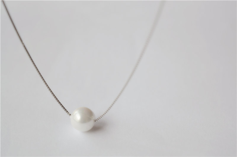 Pearl Necklace, Tiny Pearl Necklace, Sterling Silver Chain (xl10)